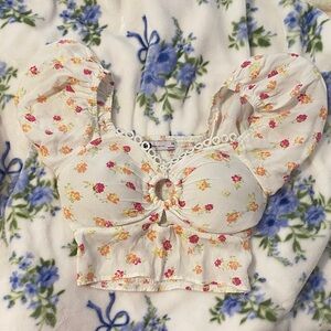 Floral Puff Sleeve padded Crop Top